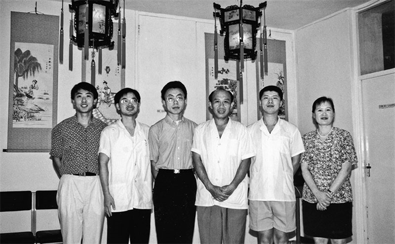 第2期援马耳他医疗队.jpg