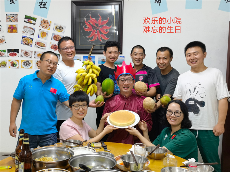 难忘的生日.jpg