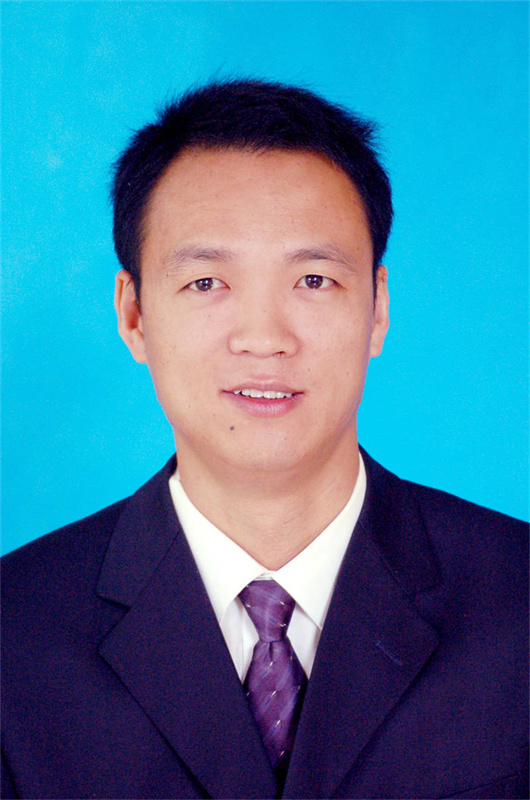 杨坤.jpg