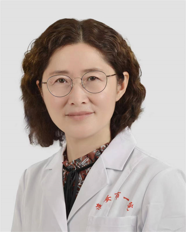 陈连华照片.jpg