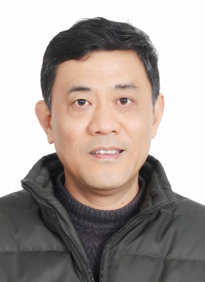 秦明（2寸白底）.jpg